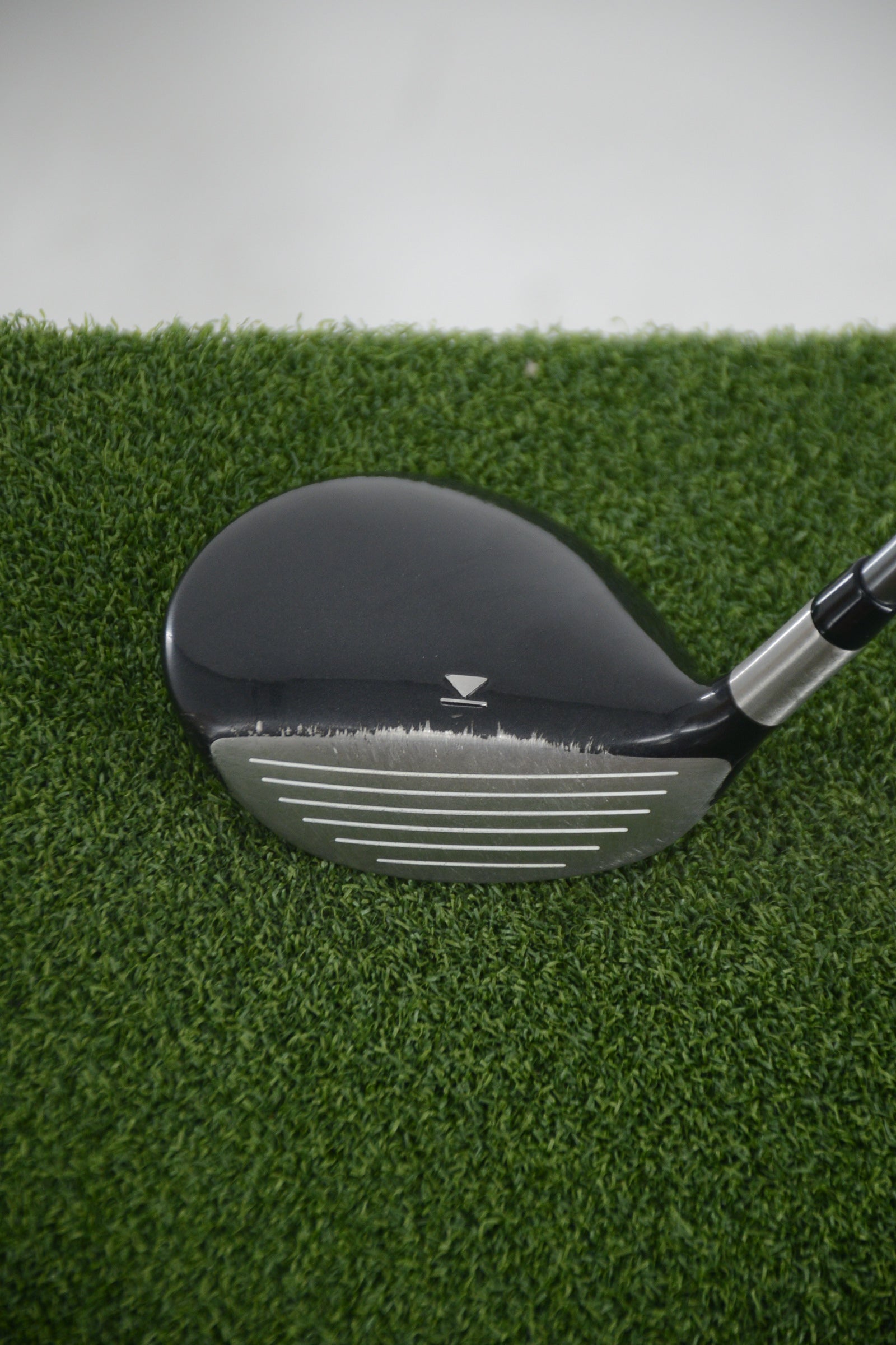 Titleist 909F2 15.5 Degree Wood S Flex 42.75"
