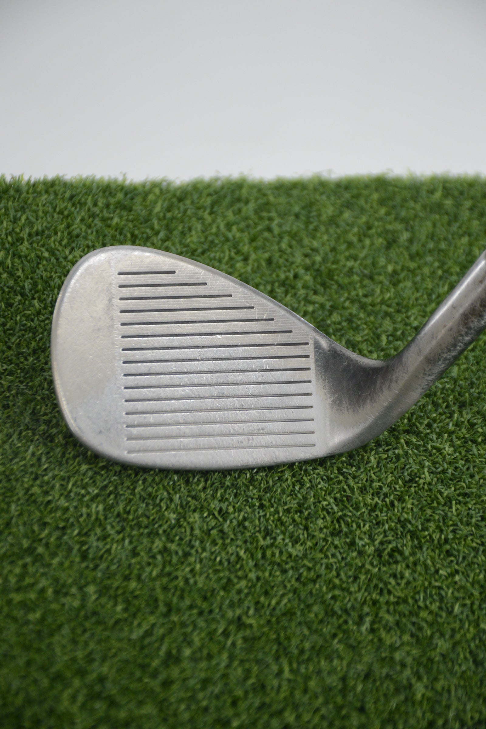 Cleveland CG16 Black Pearl 56 Degree Wedge Wedge Flex 35.75"