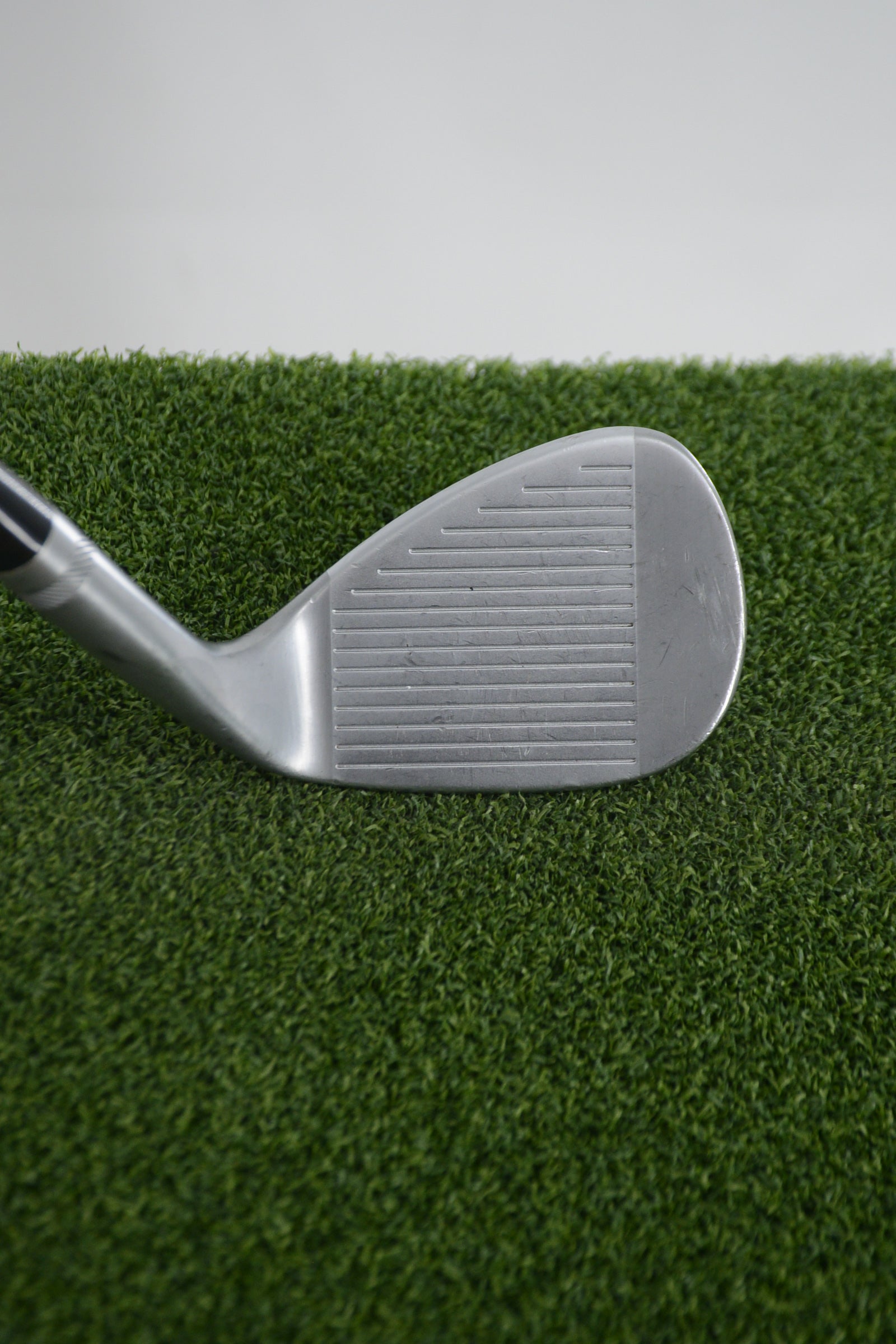 Lefty Titleist Vokey Chrome 200 Series 52 Degree Wedge Wedge Flex 35.75"