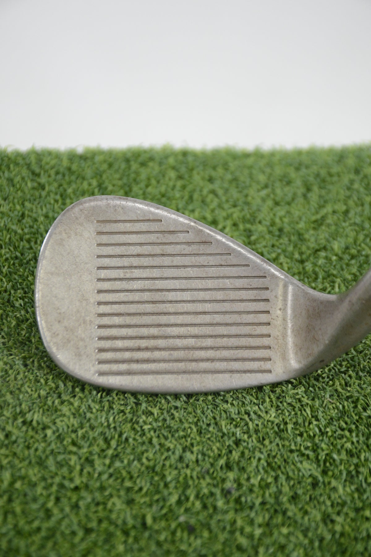Cleveland Tour Action 900 56 Degree Wedge R Flex 36"