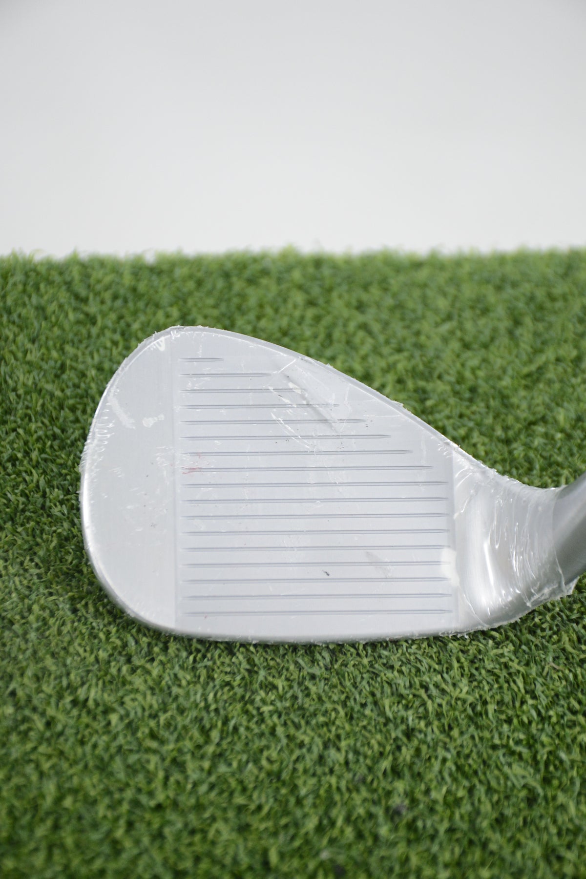 NEW Titleist Vokey SM9 Tour Chrome 56 Degree Wedge Wedge Flex 35"