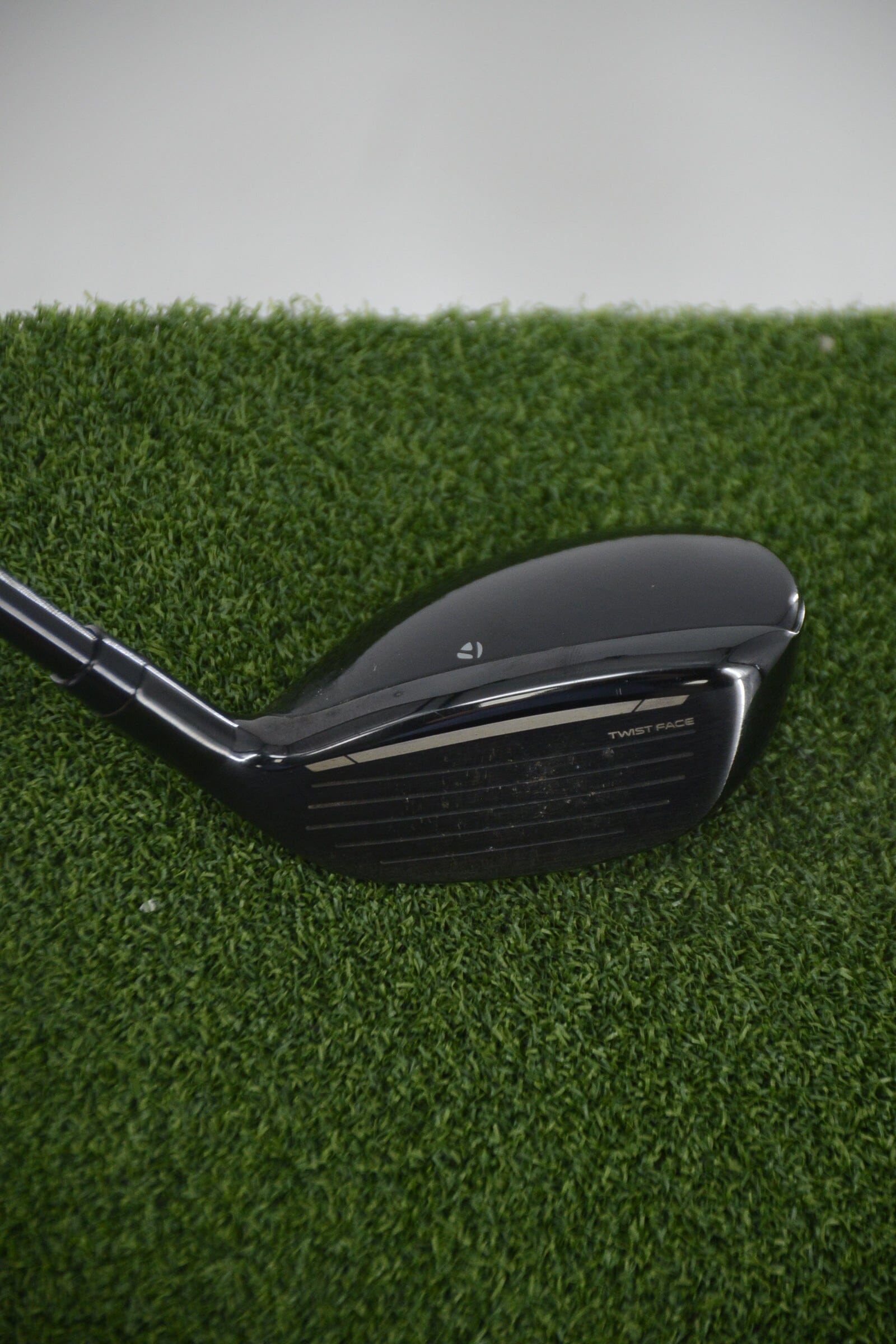 ☆美品レフティ☆ TaylorMade Qi10 Rescue #4 22度 Lefty TaylorMade Qi10 Rescue 4 Hybrid R Flex 40.25