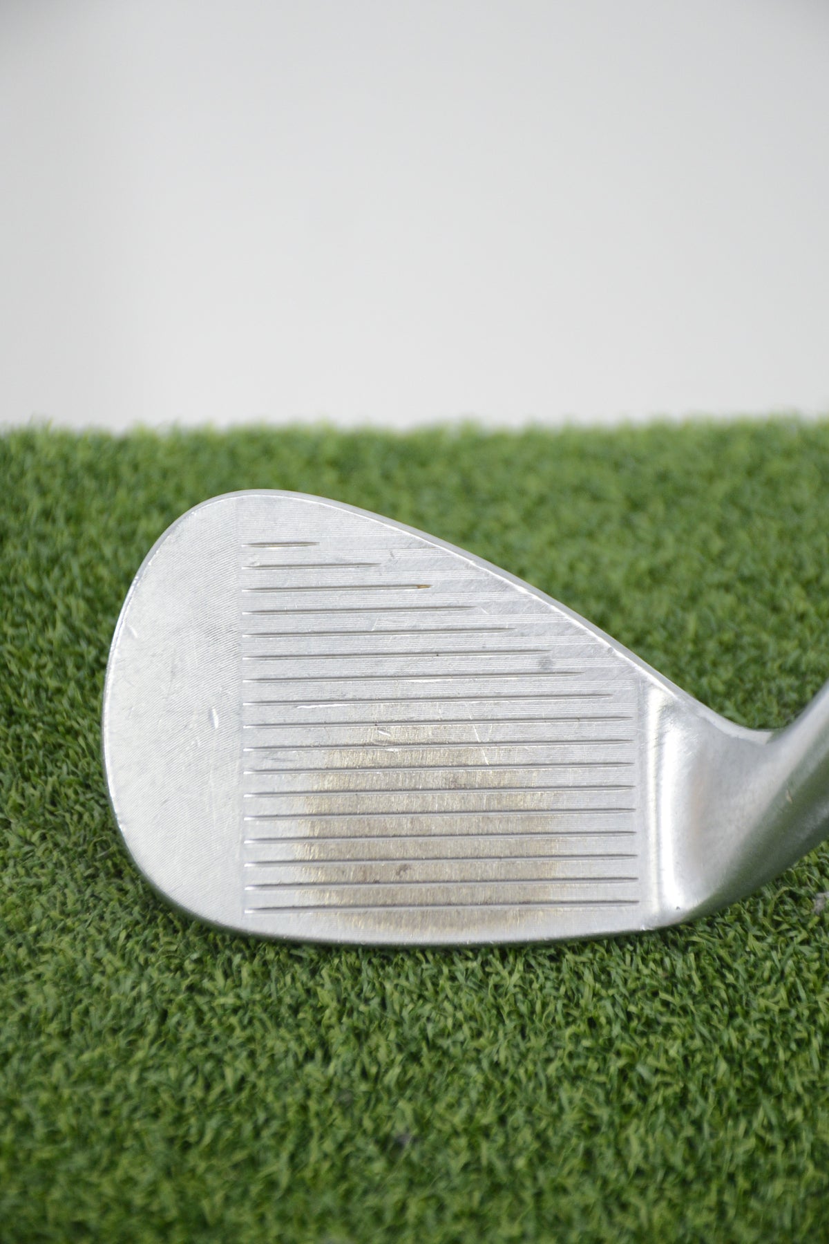 Titleist Vokey SM6 Tour Chrome 54 Degree Wedge S Flex 35.25"