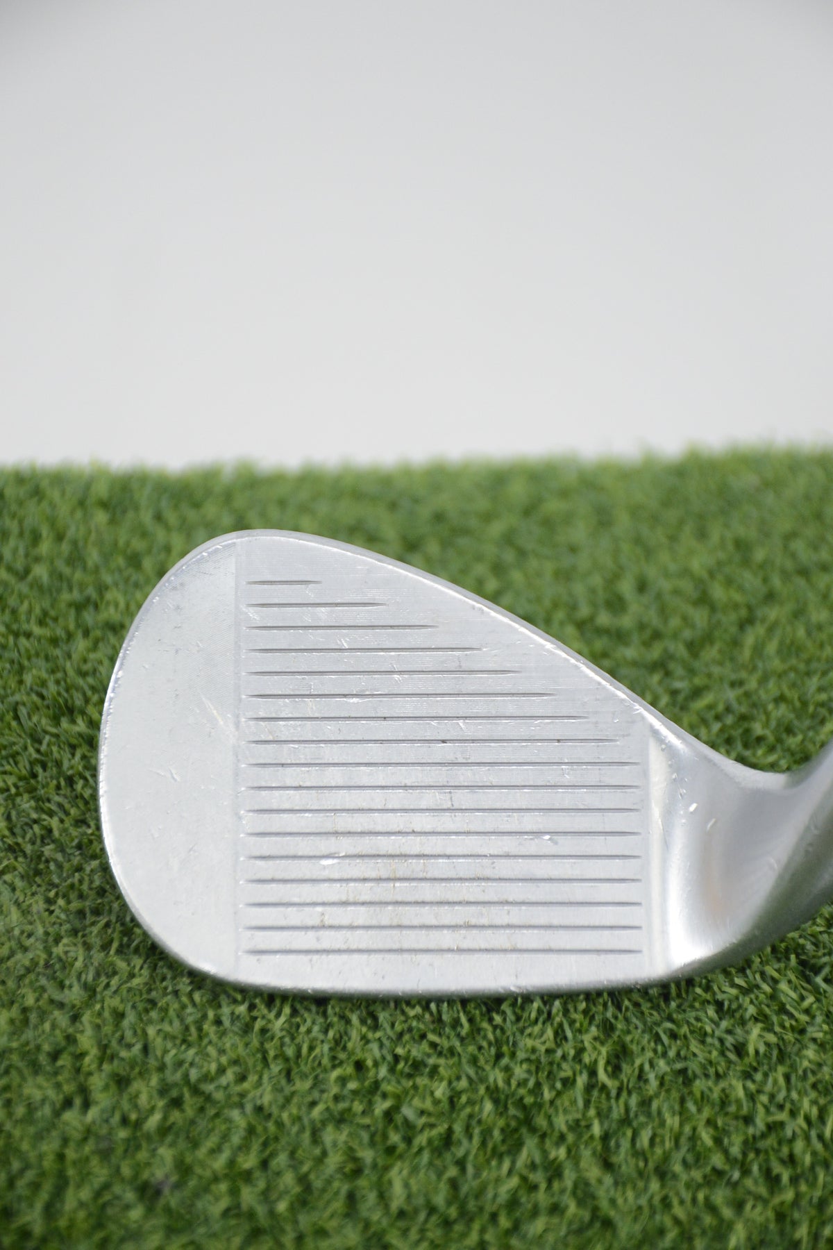 Titleist Vokey SM8 Tour Chrome 54 Degree Wedge Wedge Flex 35"