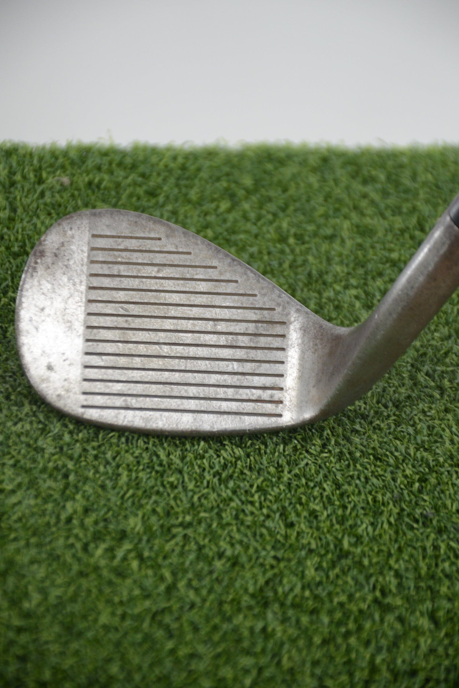 Cleveland Tour Action 900 56 Degree Wedge S Flex 35.25" Golf Clubs GolfRoots 