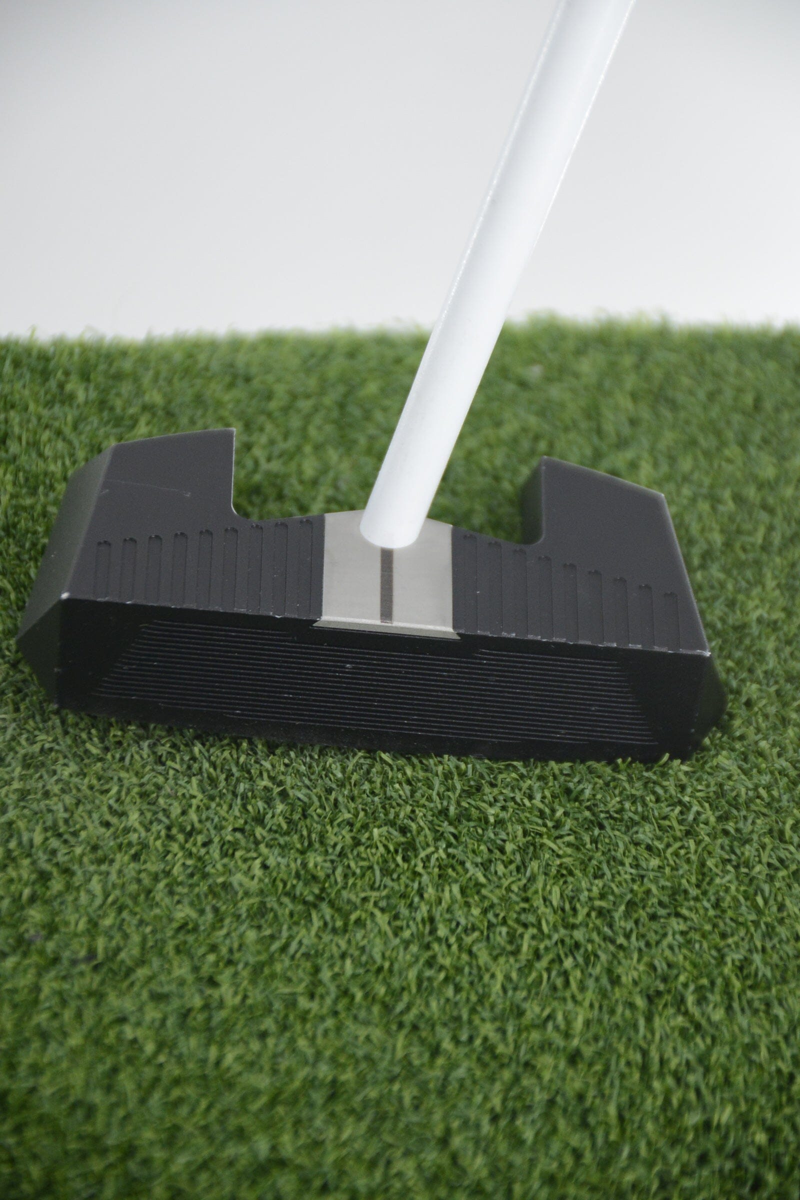 L.A.B. Golf MEZZ.1 Max Broomstick Putter 45" Golf Clubs GolfRoots 