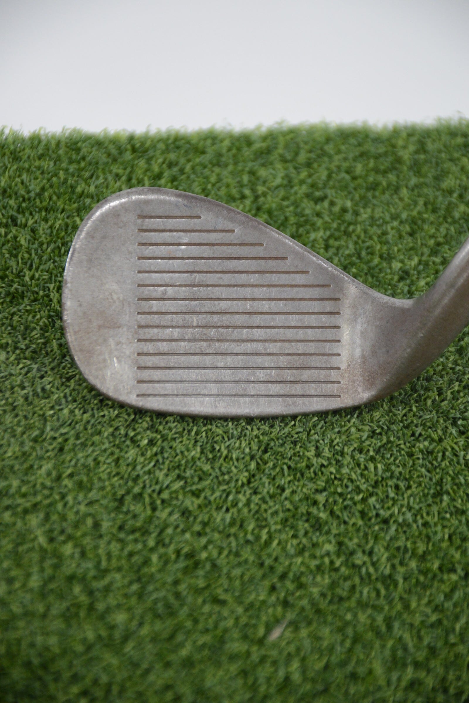 Cleveland Tour Action 900 52 Degree Wedge S Flex 36.5" Golf Clubs GolfRoots 