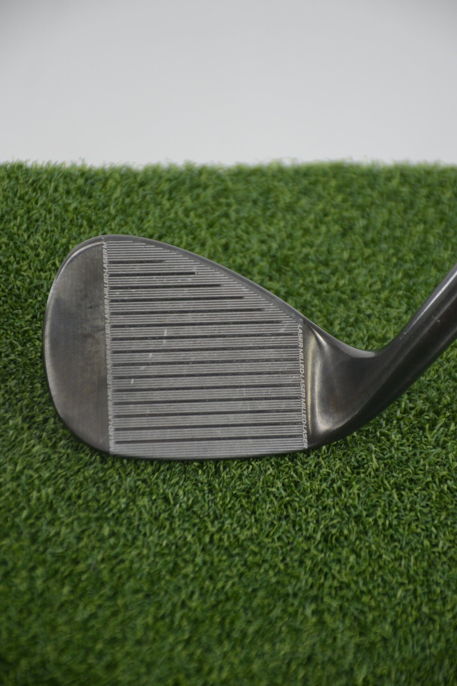 Cleveland CG16 Black Pearl 52 Degree Wedge Wedge Flex 35.5" Golf Clubs GolfRoots 