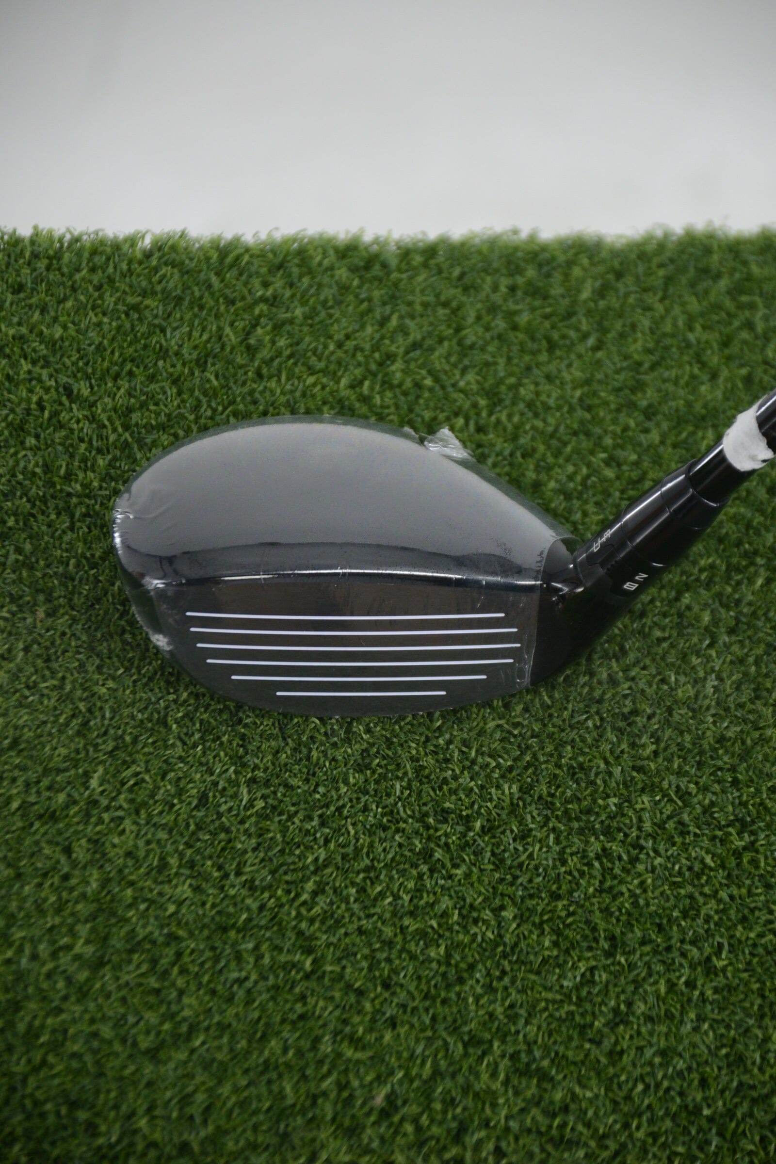 NEW Titleist TSR2 5 Hybrid S Flex 39.25"