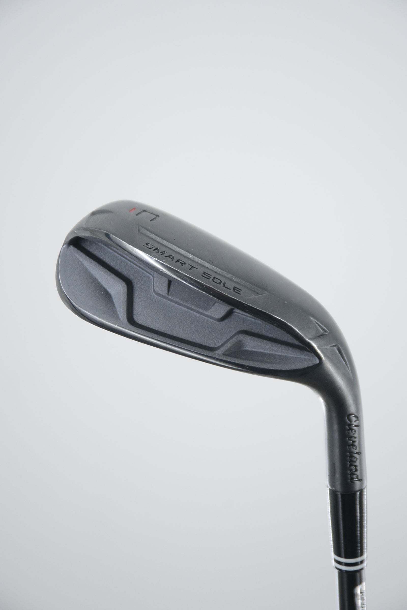Cleveland Smart Sole 4.0 Chipper Wedge Flex 33.75"