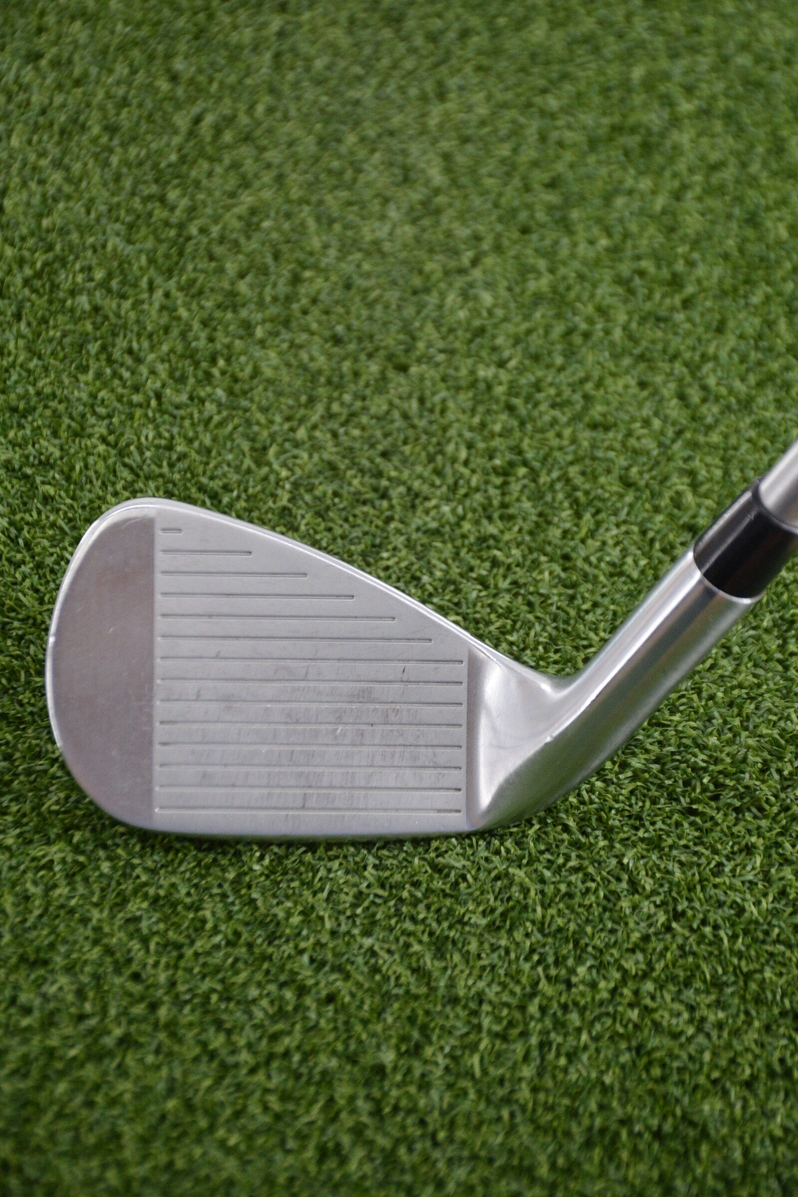 Titleist T100 2023 PW S Flex 35.5" Golf Clubs GolfRoots 