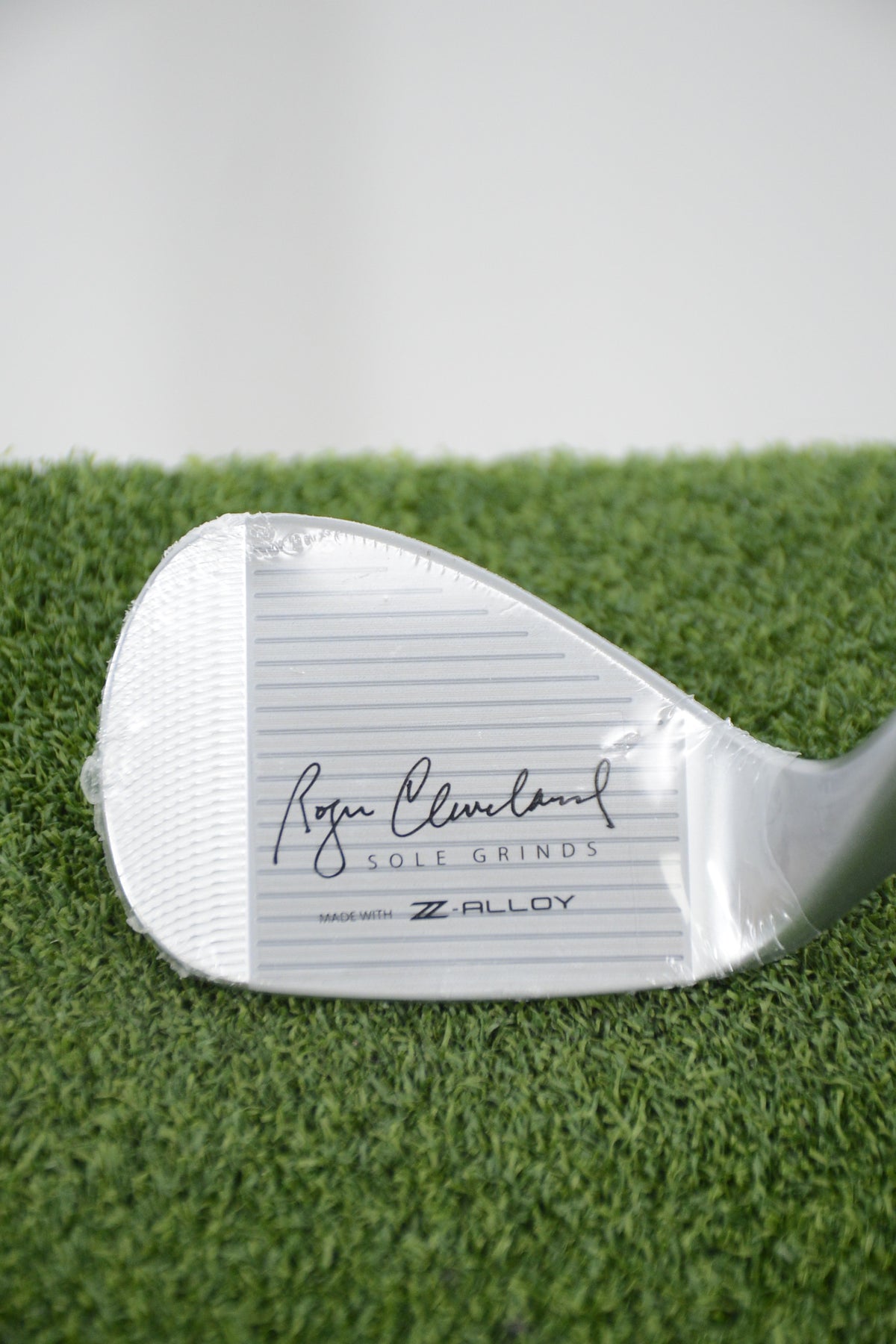 NEW Cleveland RTZ 2 Tour Satin 60 Degree Wedge Wedge Flex 34.75"