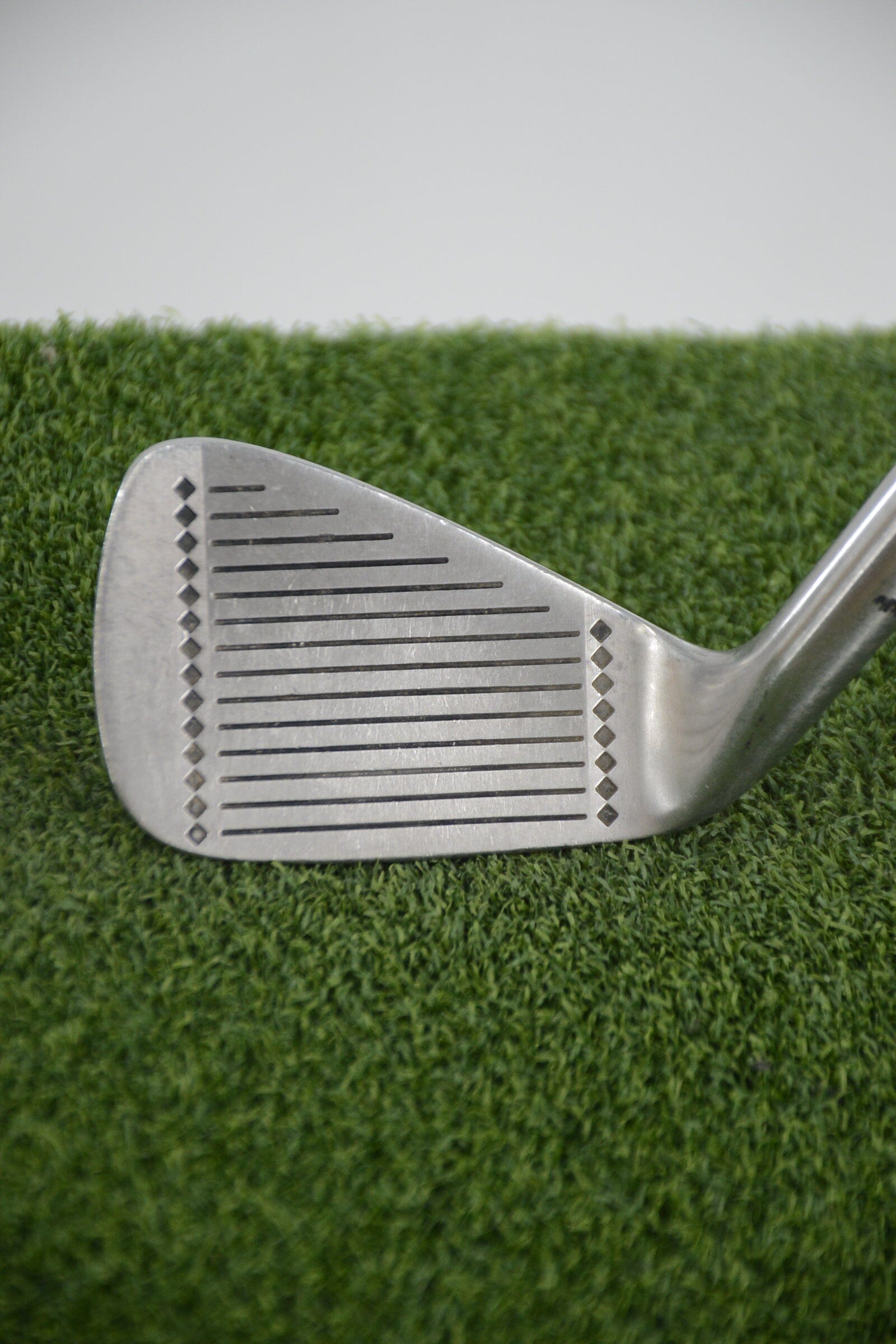 Swing Sync Single Frequency Matched 9 Iron R Flex 35.5" Golf Clubs GolfRoots 