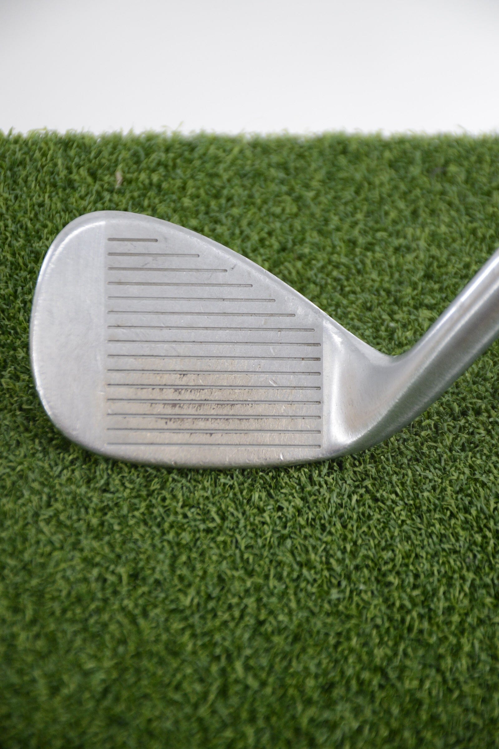 Cleveland CG11 Chrome 52 Degree Wedge Wedge Flex 36" Golf Clubs GolfRoots 