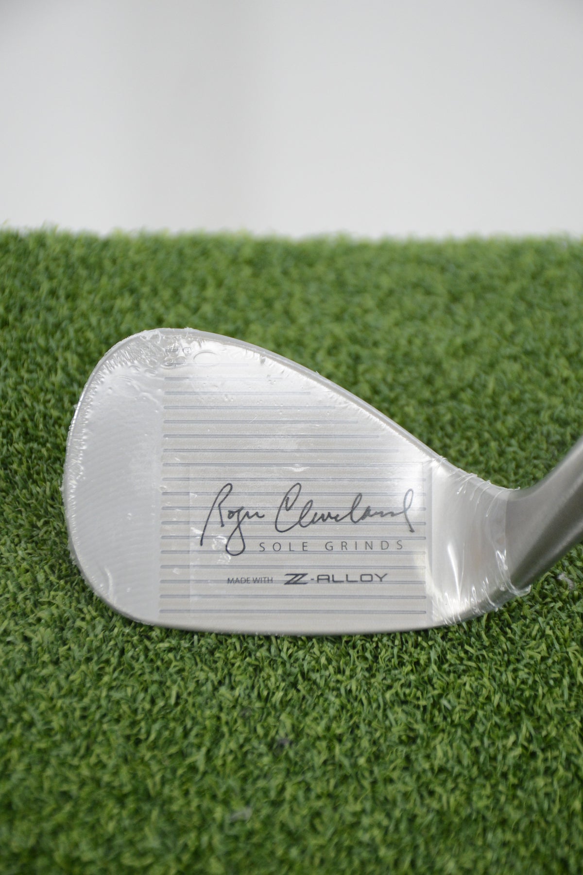 NEW Cleveland RTZ 2 Tour Rack 60 Degree Wedge S Flex 34.75"