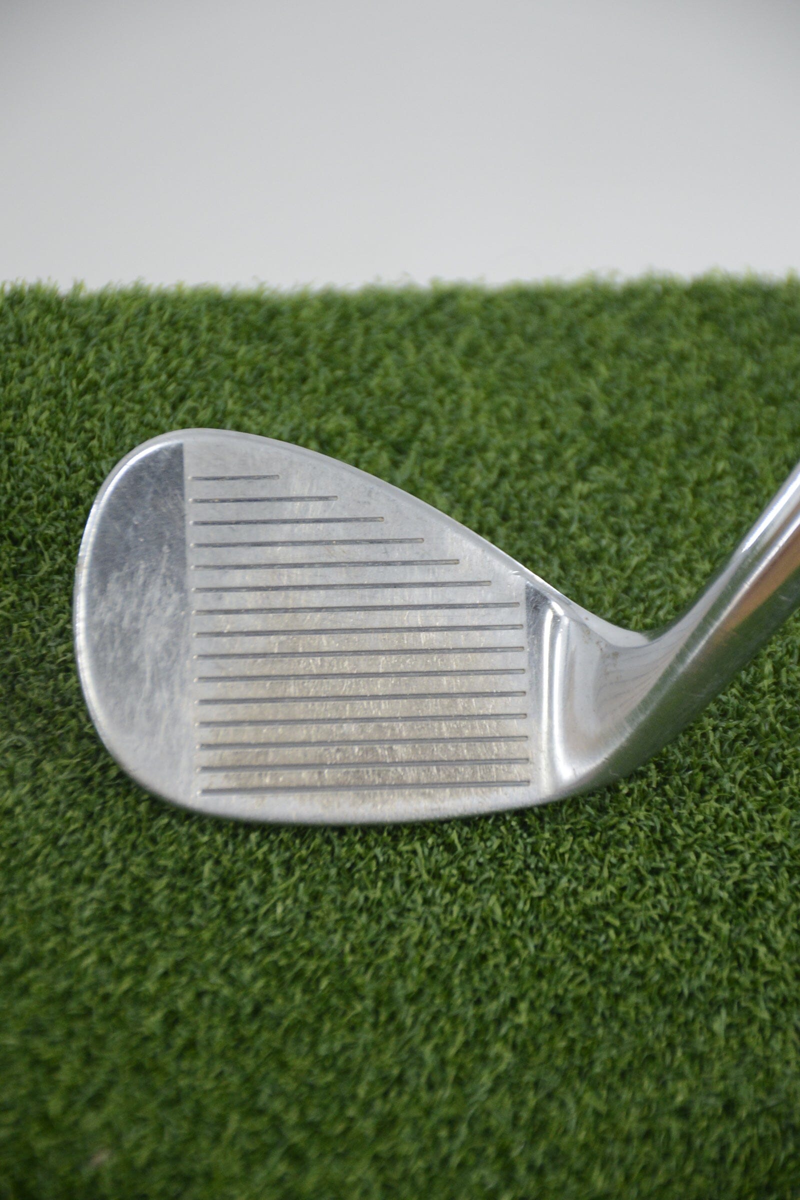 Cleveland CG14 Chrome 52 Degree Wedge Wedge Flex 35.75" Golf Clubs GolfRoots 