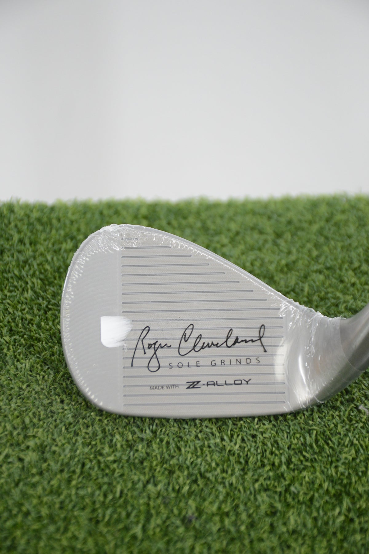 NEW Cleveland RTZ 2 Tour Rack 52 Degree Wedge Wedge Flex 35.5"