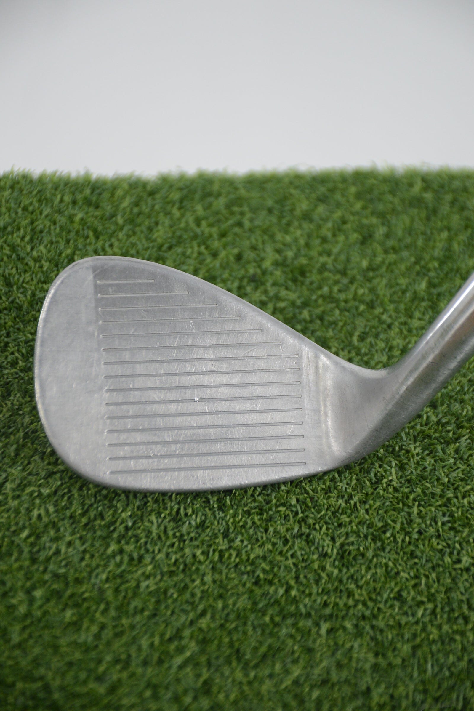 Cleveland CG14 Black Pearl 56 Degree Wedge Wedge Flex 35" Golf Clubs GolfRoots 