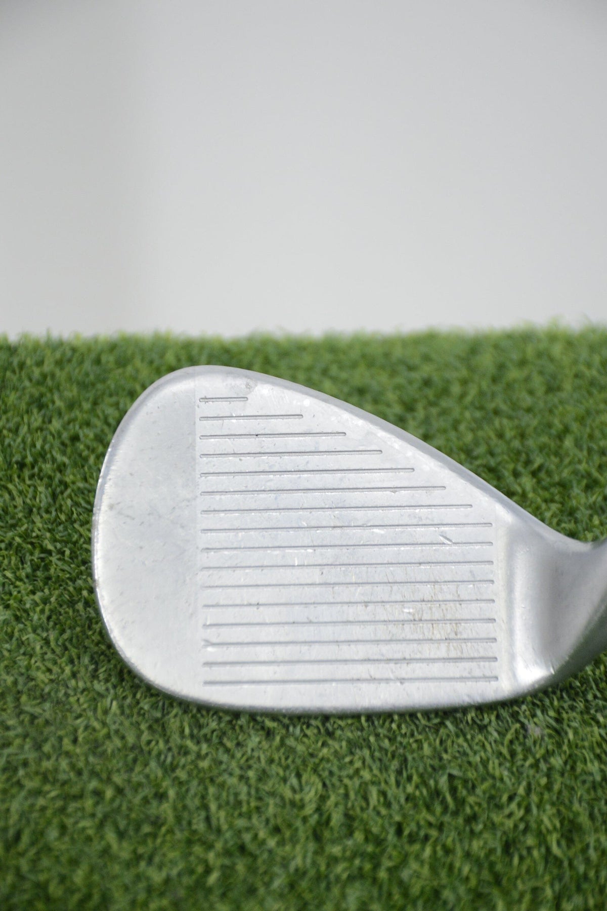 Titleist Vokey Chrome 200 Series 52 Degree Wedge Wedge Flex 35.25" Golf Wedges Titleist 