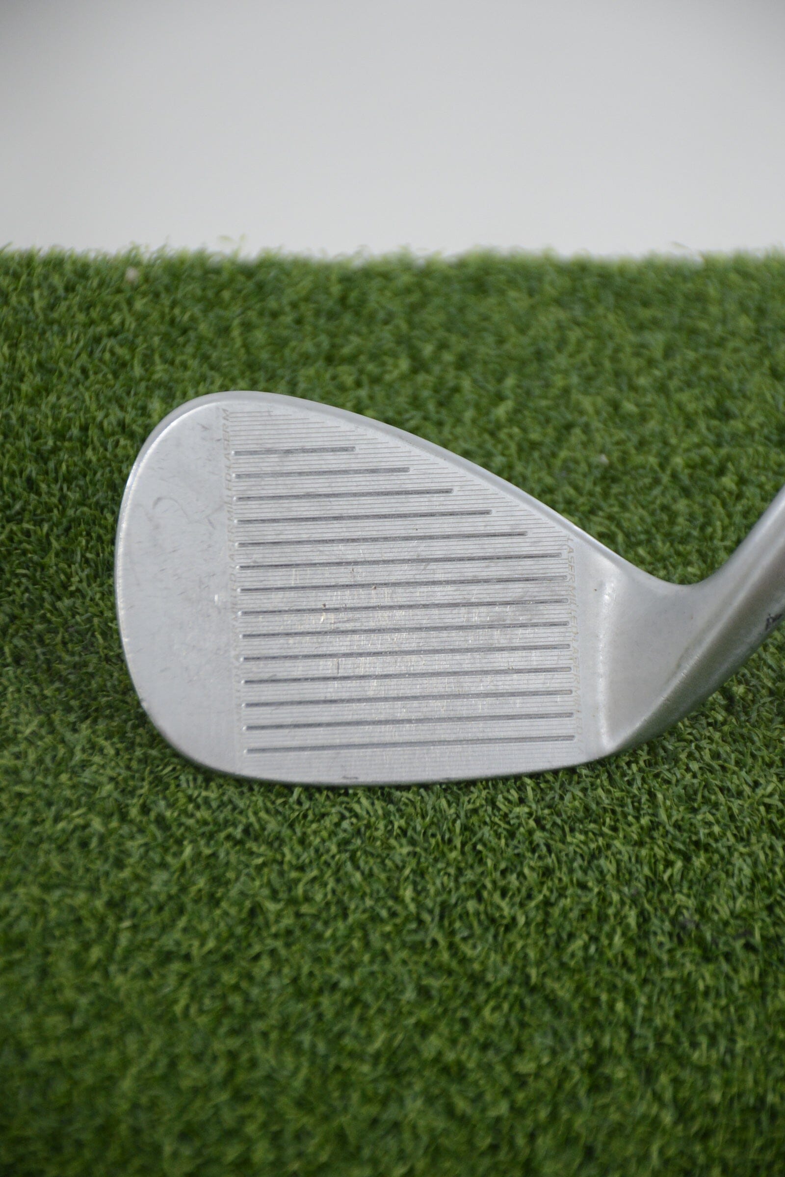 Cleveland 588 Tour Action 46 Degree Wedge Wedge Flex 35.25" Golf Clubs GolfRoots 