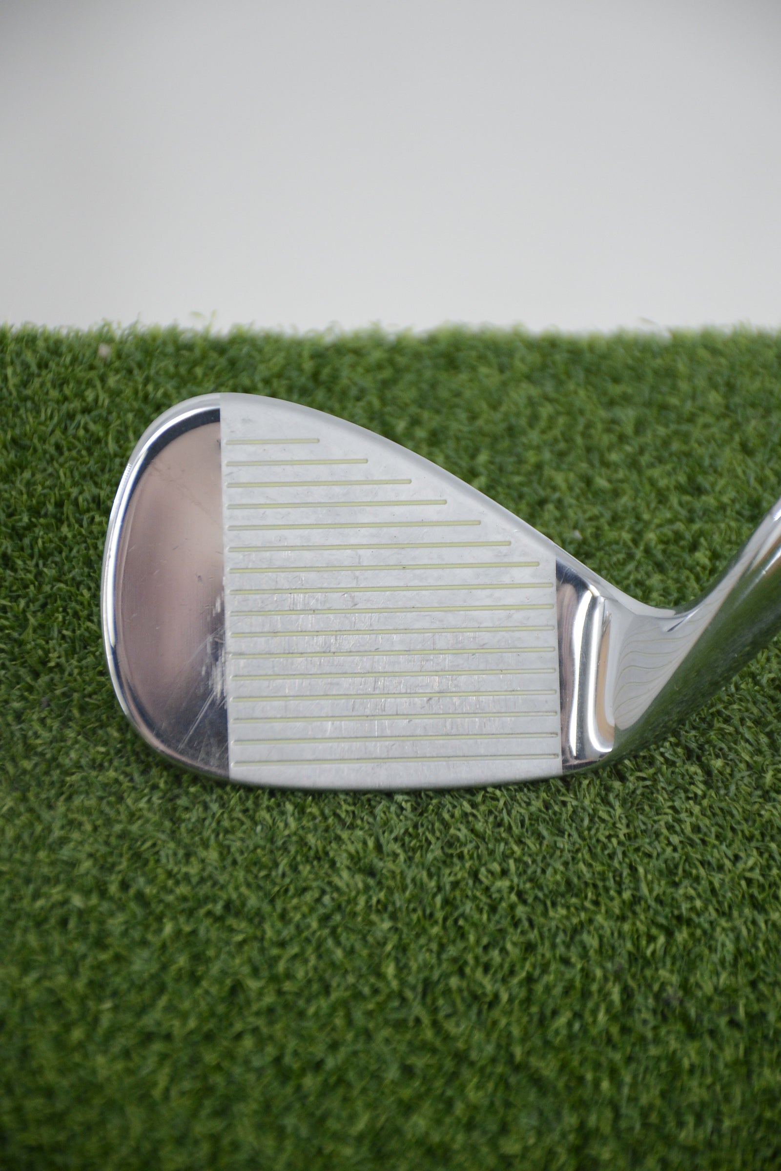Cleveland 588 Tour Action PW Wedge Flex 35"