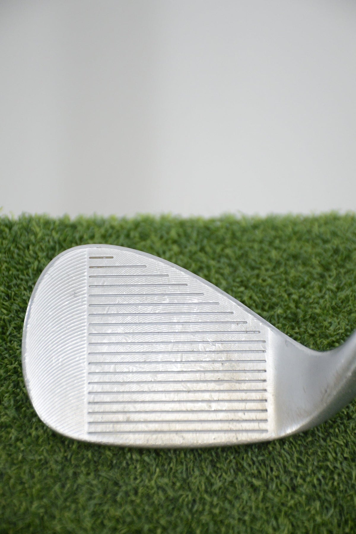 Cleveland RTX Zipcore Tour Satin 58 Degree Wedge Wedge Flex 34.75" Golf Wedges Cleveland 