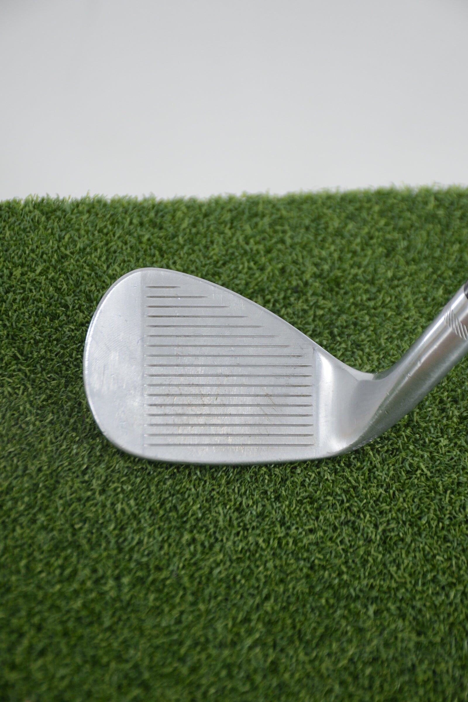Titleist Vokey SM8 Tour Chrome 56 Degree Wedge Wedge Flex 35"