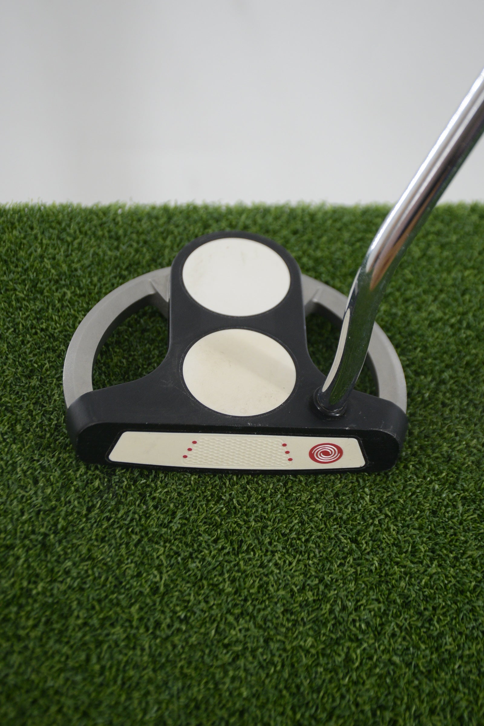 Odyssey White Hot XG 2-Ball Srt Putter 35.25"