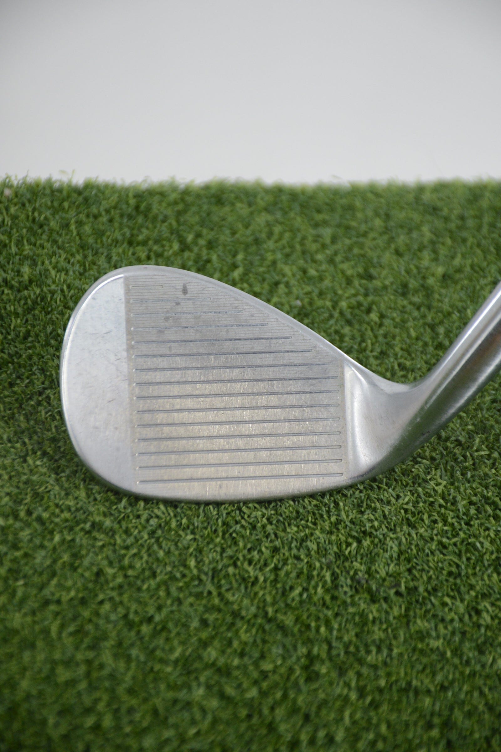 Cleveland CG15 Chrome 50 Degree Wedge Wedge Flex 35.5" Golf Clubs GolfRoots 