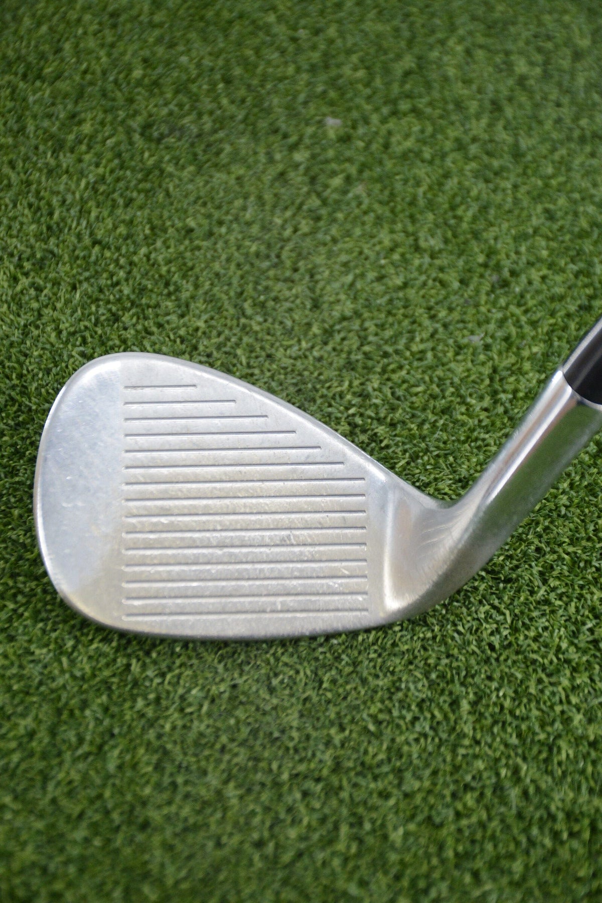 Cleveland CG14 Chrome 56 Degree Wedge Wedge Flex 35.25" Golf Clubs GolfRoots 