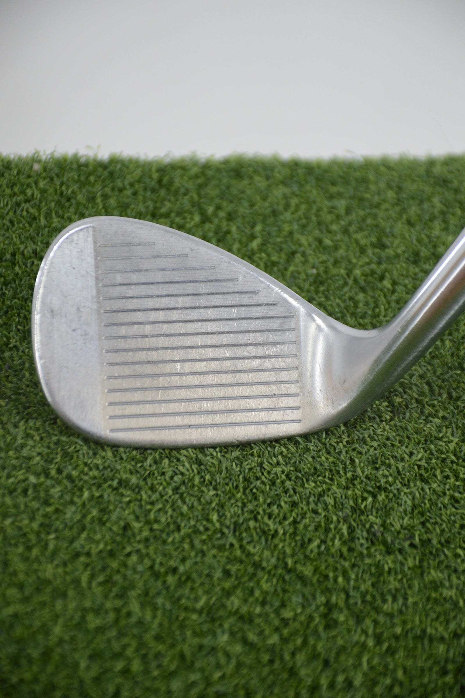 Cleveland CG16 Satin Chrome 50 Degree Wedge Wedge Flex 35.25" Golf Clubs GolfRoots 