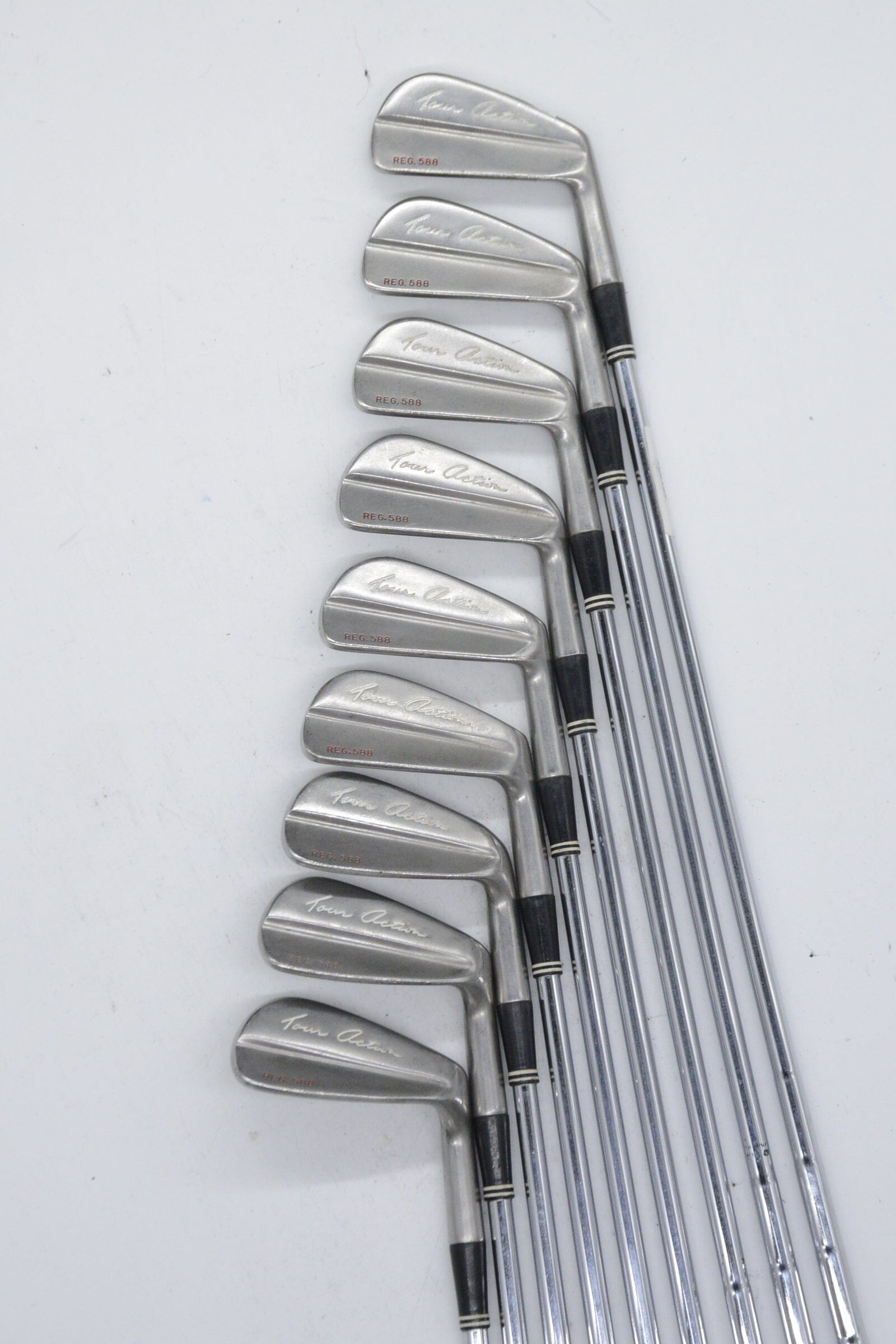Cleveland Tour Action Reg 588 2-PW Iron Set R Flex -0.25" Golf Clubs GolfRoots 