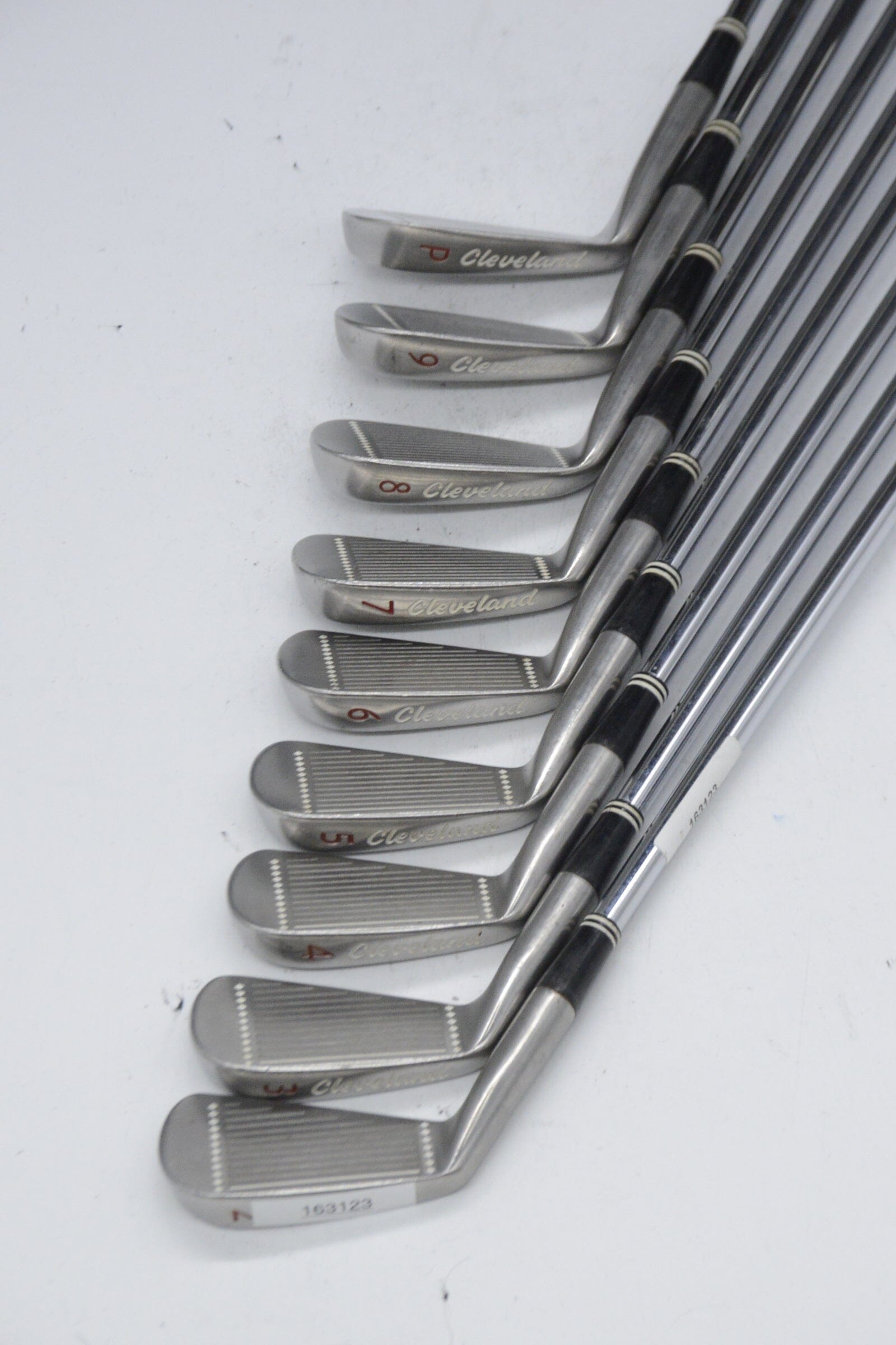 Cleveland Tour Action Reg 588 2-PW Iron Set R Flex -0.25" Golf Clubs GolfRoots 