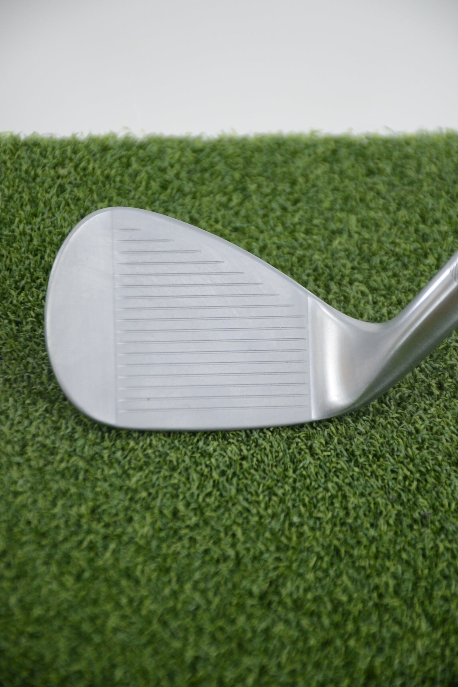 Titleist Vokey SM8 Tour Chrome 52 Degree Wedge Wedge Flex 35.25" Golf Clubs GolfRoots 