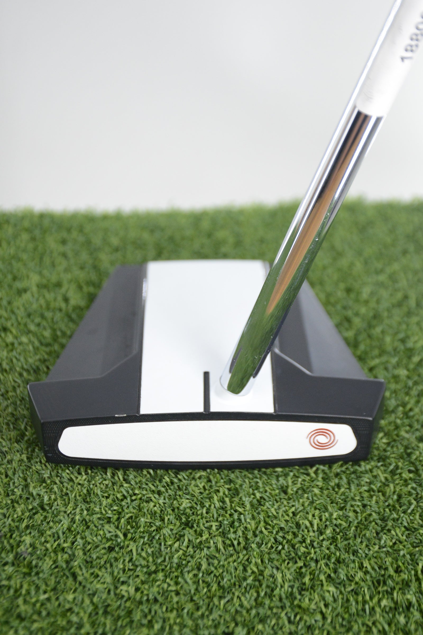 Odyssey White Hot Versa Twelve CS Putter 34.75"