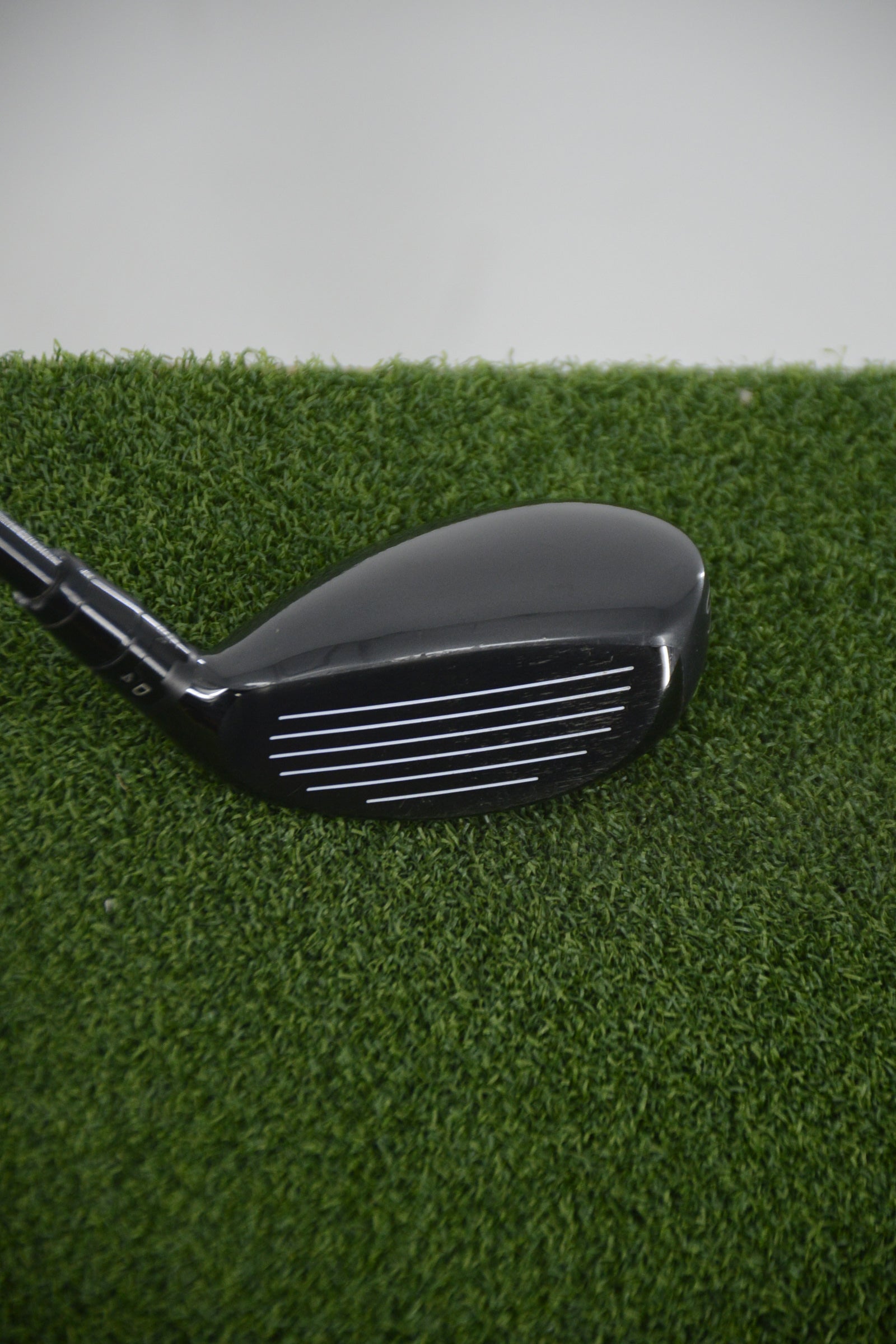 Lefty Titleist 818 H1 23 Degree Hybrid R Flex 39.5"