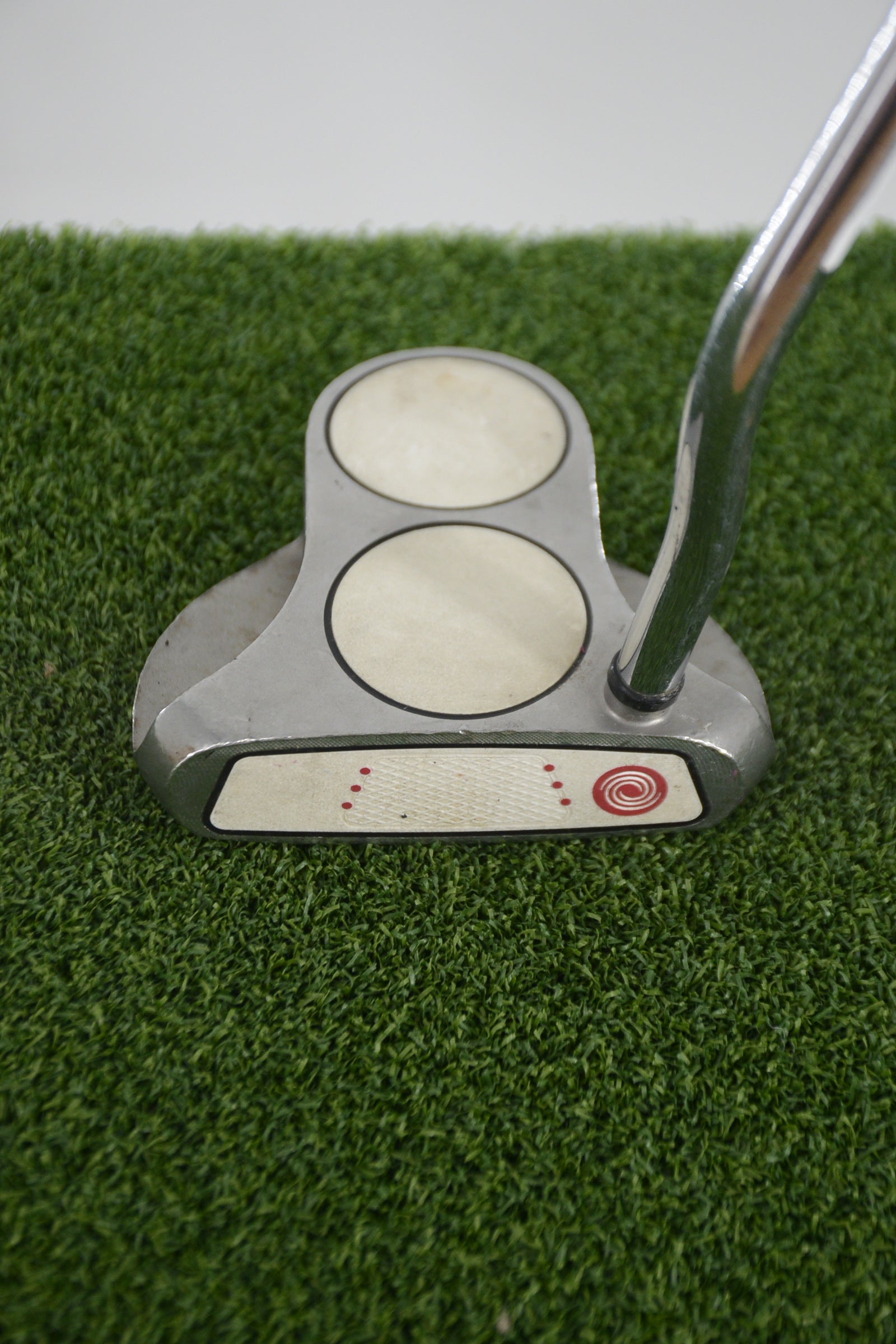 Odyssey White Hot XG 2-Ball Putter 31.75"