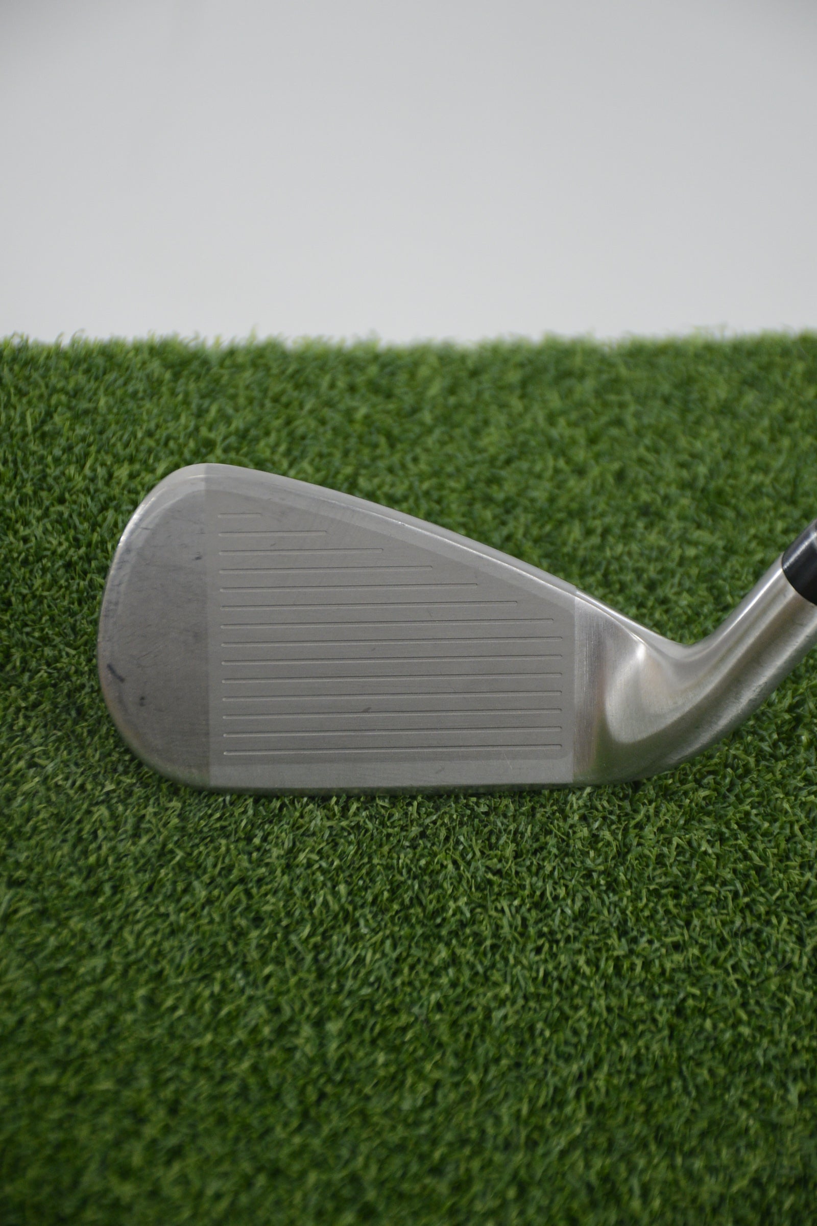 XXIO 12 6 Iron R Flex 37.5"