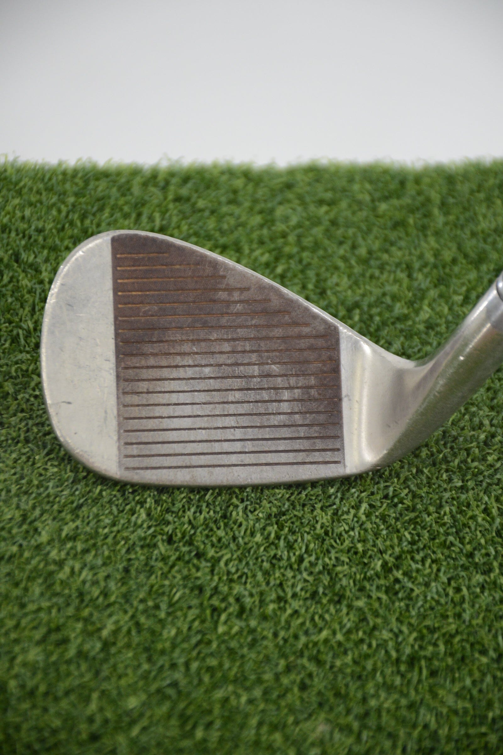 TaylorMade Milled Grind 4 54 Degree Wedge Wedge Flex 34.75" Golf Clubs GolfRoots 