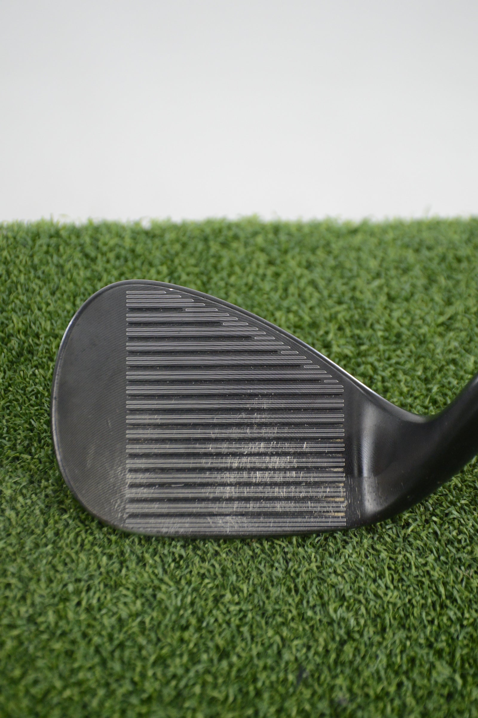 Cleveland 588 RTX Black Pearl 52 Degree Wedge Wedge Flex 35.5"