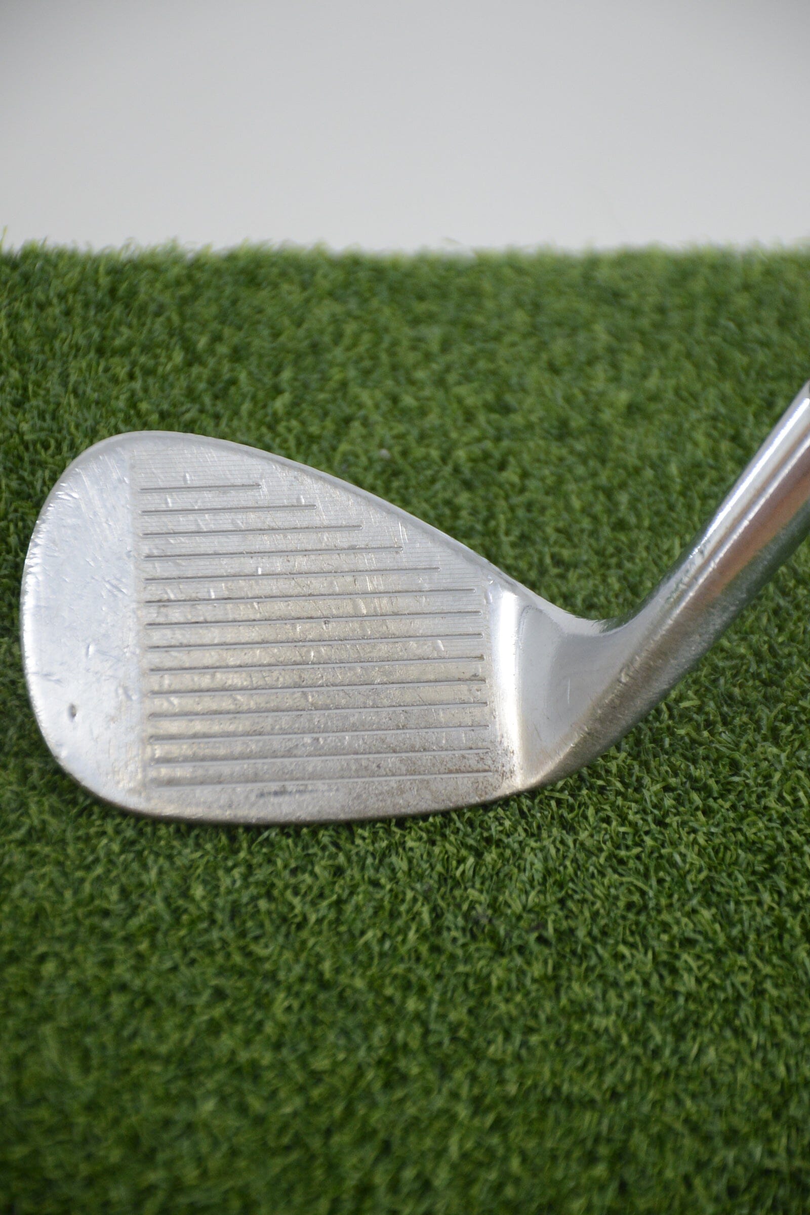 Cleveland 588 Tour ZipGrooves 60 Degree Wedge R Flex 35.25" Golf Clubs GolfRoots 