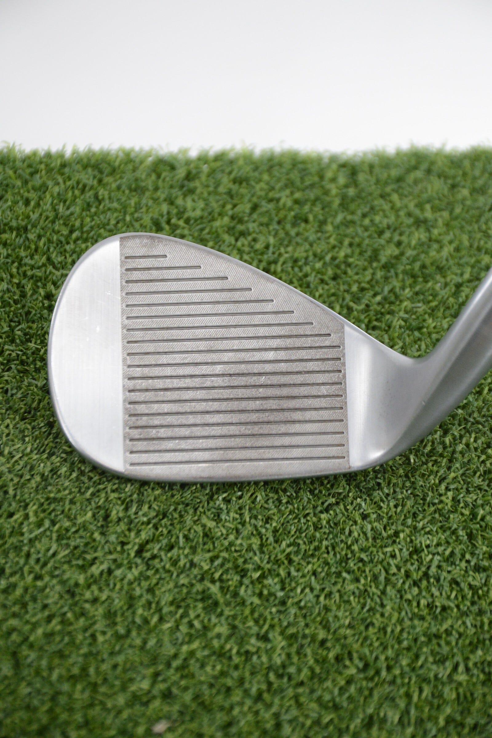 TaylorMade Milled Grind 4 Chrome 56 Degree Wedge Wedge Flex 34.75" Golf Clubs GolfRoots 