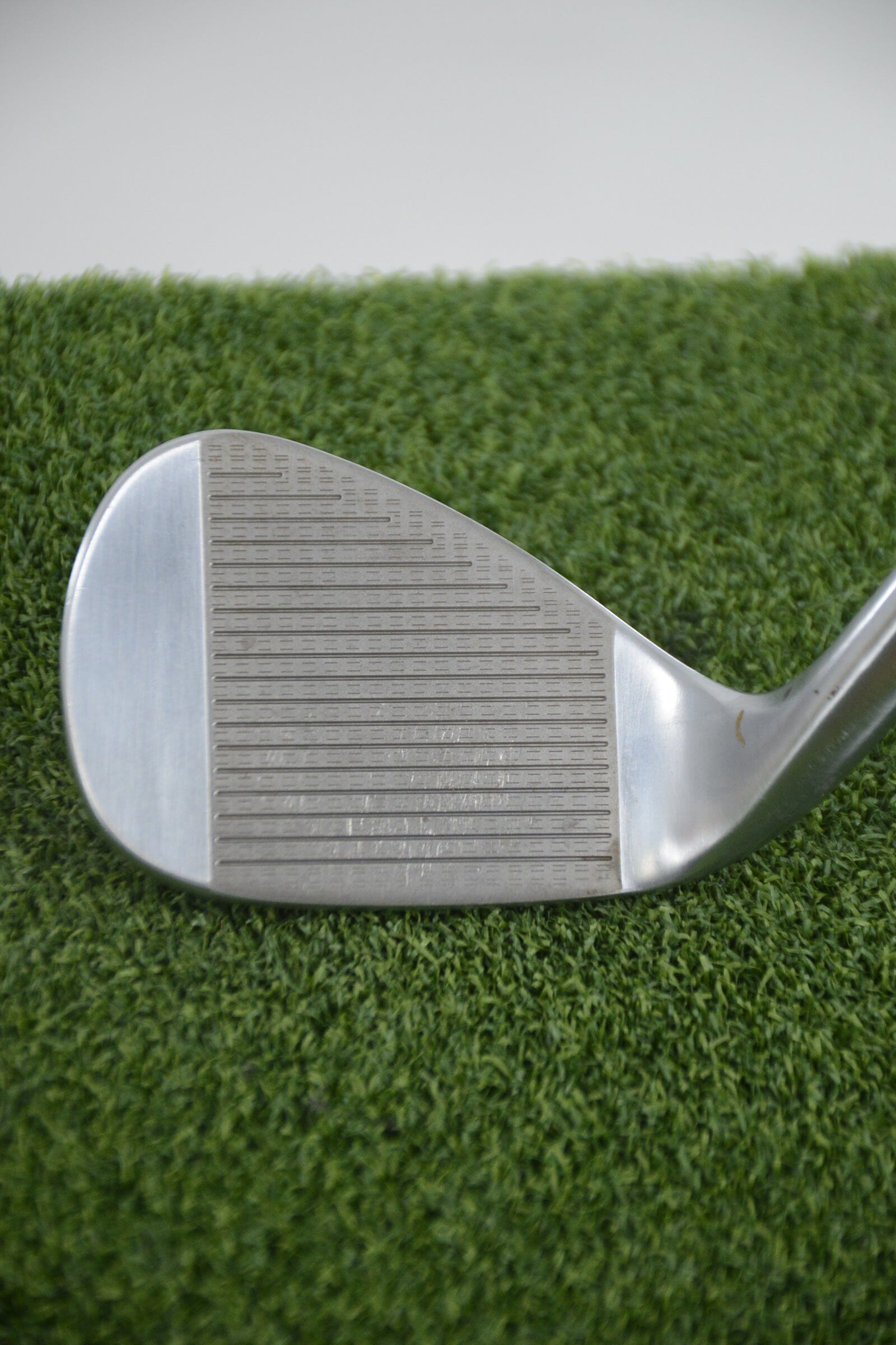 TaylorMade MG2 Chrome 56 Degree Wedge Wedge Flex 35" Golf Clubs GolfRoots 