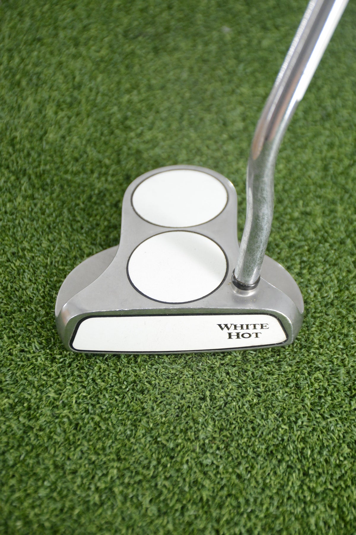 Odyssey White Hot 2-Ball Putter 35.25"