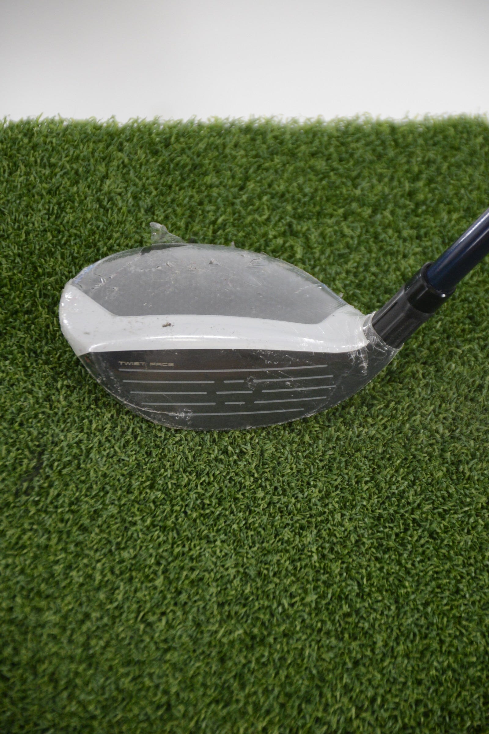 NEW TaylorMade SIM2 Max Rescue 4 Hybrid R Flex 39.75" Golf Clubs GolfRoots 