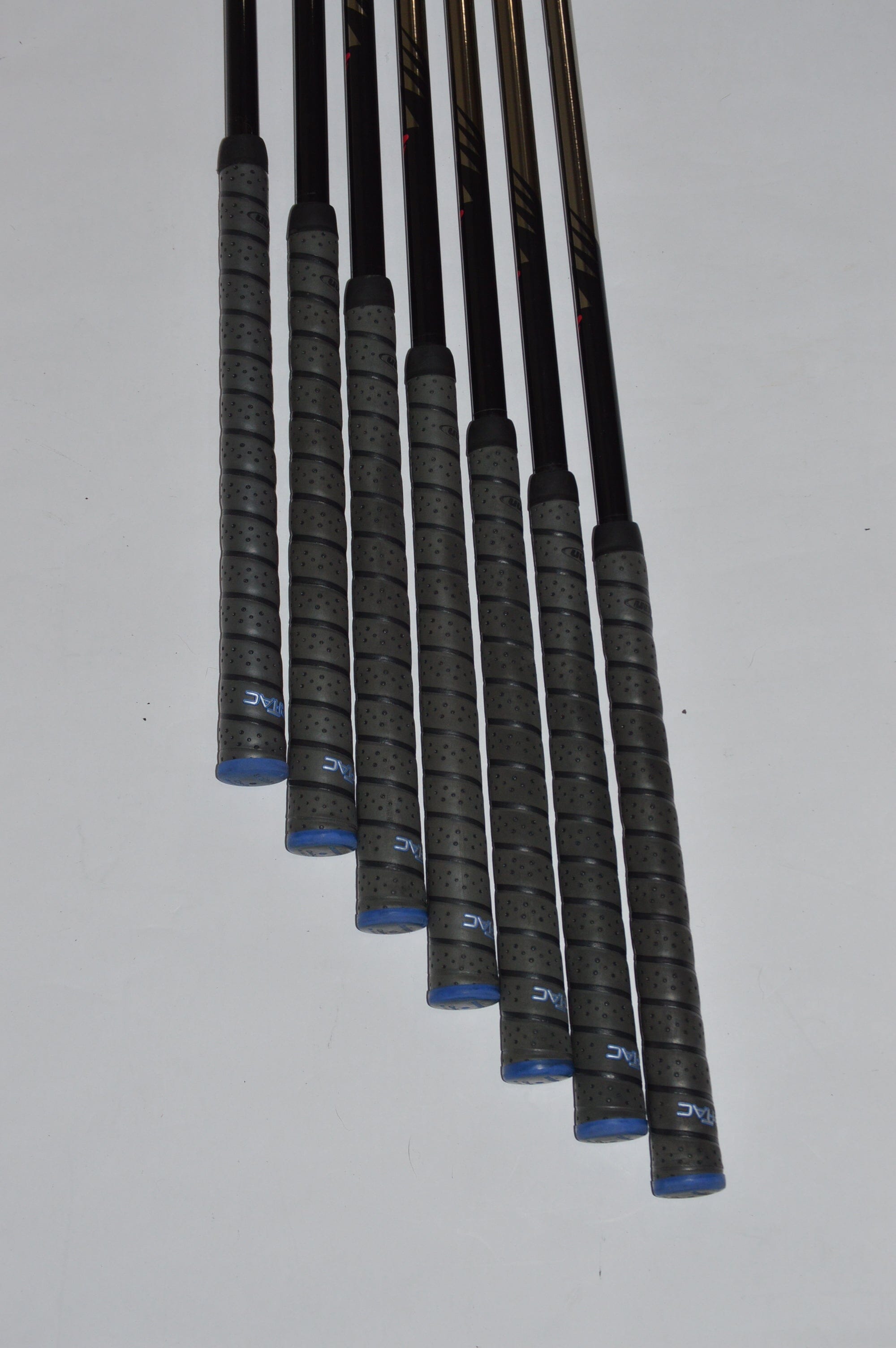 Ping G700 Blue Dot 4-PW Iron Set R Flex Golf Clubs GolfRoots 